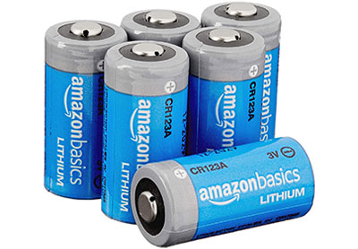 Image: AmazonBasics Lithium CR123A 3 Volt Battery (by AmazonBasics)