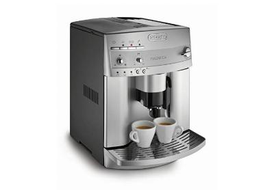 Image: De'longhi ESAM3300 Magnifica Super Automatic Espresso and Coffee Machine (by De'longhi)