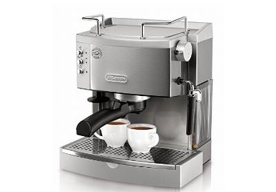 Image: DeLonghi EC702 15-bar-pump Espresso and Cappuccino Maker (by DeLonghi)