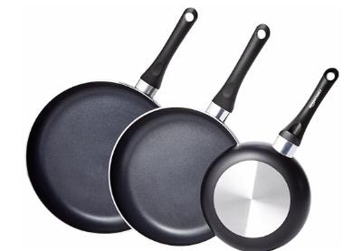 Image: Amazon Basics 3-Piece Black Non-stick Frying Pan Set