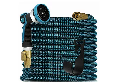 Image: Knoikos Expandable Garden Hose with Spray Nozzle (by Knoikos)