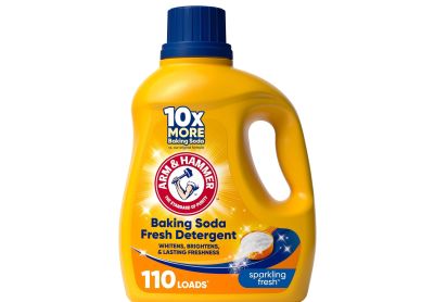 Image: Arm & Hammer 110-Loads Baking Soda Sparkling Fresh Scent Laundry Detergent Liquid (3.25L)