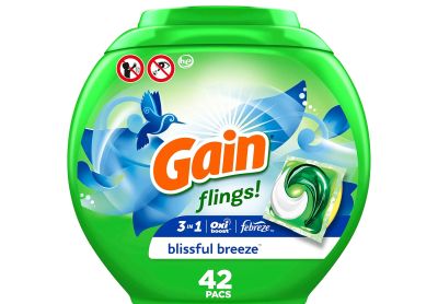 Image: Gain Flings 3-in-1 Blissful Breeze Scent Laundry Detergent Pacs (42 Count)