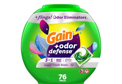 Image: Gain Flings 3-in-1 Super Fresh Blast Scent Laundry Detergent with Odor Defense Pacs (76 Count)