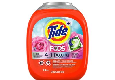 Image: Tide Pods 4-in-1 Downy April Fresh Scent Laundry Detergent Pacs (104 Count)