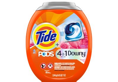 Image: Tide Pods 4-in-1 Downy April Fresh Scent Laundry Detergent Pacs (85 Count)