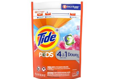Image: Tide Pods 4-in-1 Downy April Fresh Scent Laundry Detergent Pacs Bag (32 Count)