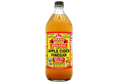 Image: Bragg Organic Raw Apple Cider Vinegar (by Bragg)