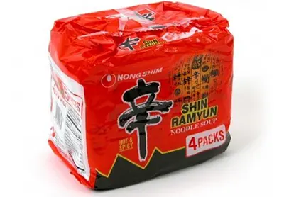 Image: Nongshim Shin Ramyun Noodle 4-Pack